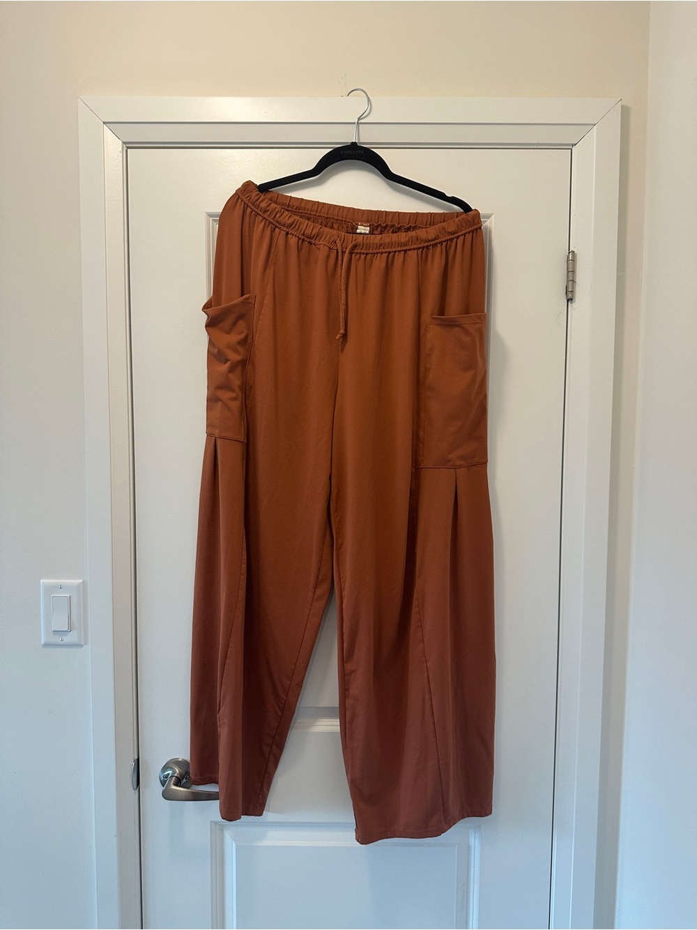 Flowy wide leg pants